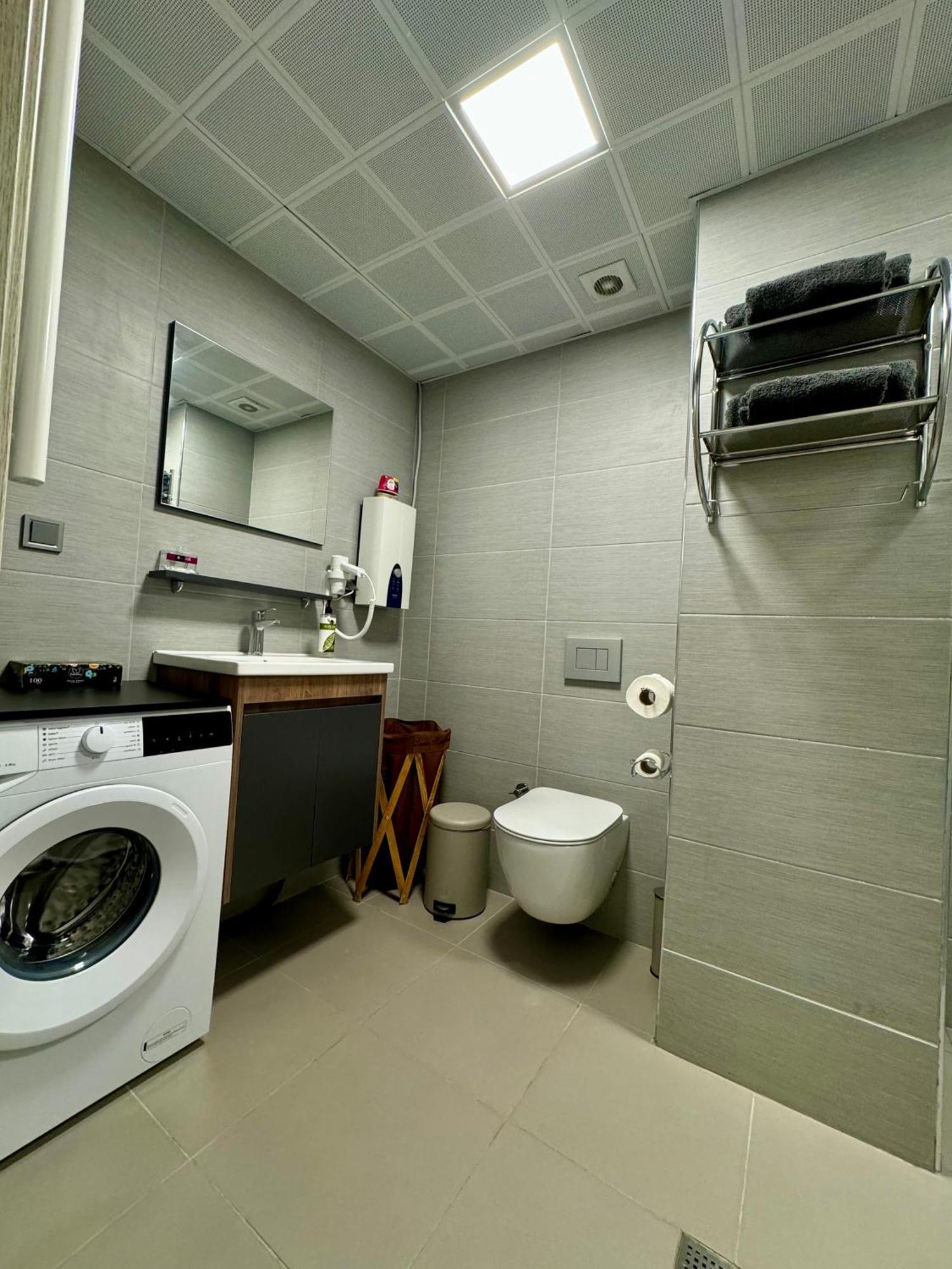 Royal Kate Spa Included, 32Nd Floor Σκόπια Εξωτερικό φωτογραφία